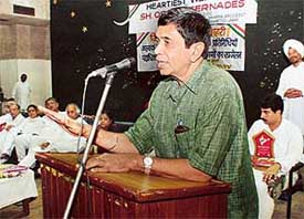 Mr Oscar Fernandez, general secretary, AICC, addresses the District Congress Committee Urban-II conference at Bal Bhavan