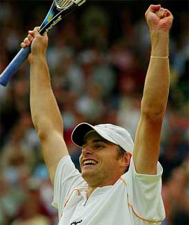 Andy Roddick of the US celebrates his victory over Sweden's Jonas Bjorkman