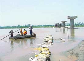 A boat being used to ferry passengers from Ghuman village to Rahon