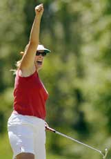 Hilary Lunke of the USA celebrates her win at the US Women's Open Championship at Pumpkin Ridge Golf Club in North Ridge, Oregon, on Monday.