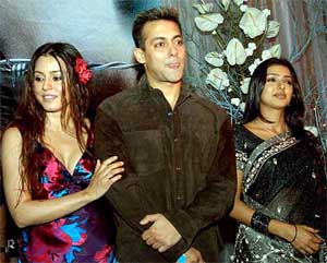 Bollywood actress Mahima Chaudhary and Salman Khan with Bhumika Chawla