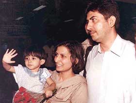 Pakistani couple Nadeem Sajjad and Tayyiba Nadeem with their two-year-old daughter Noor Fatima