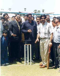 Former cricketers Kapil Dev and K. Srikant inaugurate the 'The champ sports village'