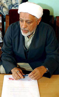 Huriyat Conference chairman Molvi Abbas Hussain Ansari chairs the first executive council meeting