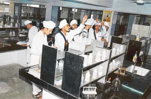 Offering a blend of traditionalism and modernism, the academy brings excellent results every year