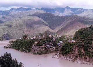 A view of the Tehri town