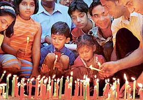 Candlelight memorial service organised by the All-India Anti-Terrorist Front in memory of Kargil martyrs in Sector 17, Chandigarh