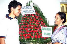 Sandipan Chanda, who became the 9th chess Grand Master of India, receives a warm welcome from his mother 