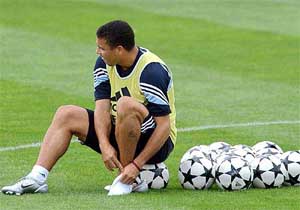 Real Madrid striker Ronaldo prepares before a training session
