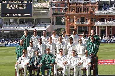 South Africa's captain Graeme Smith poses with the South African squad for a souvenir photograph