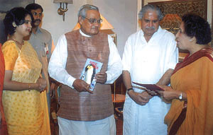 Dr Shayama Chona, Principal, DPS, R K Puram, presenting her book, 'Nurture Talk', to Prime Minister Atal Bihari Vajpayee