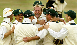 South Africa's Jaques Kallis (C) celebrates with team-mates