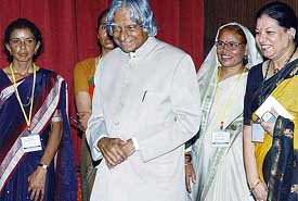 President A.P.J. Abdul Kalam at the inauguration ceremony of the 'Women Sarpanches Training Workshop'