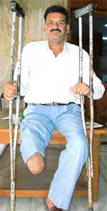 Abandoned by family and friends, Balbir Chand has no money and shelter and needs help