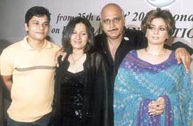 Stars of the soap Ehsaas - Kahani Ek Ghar ki.