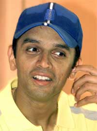 Rahul Dravid addresses a news conference in Bangalore 