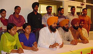 Tanveer Singh, president of the Ludhiana Students Union, along with other members talks to mediapersons in Ludhiana