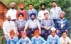 Scouts from Amloh schools with organisers of a training camp at Tara Devi