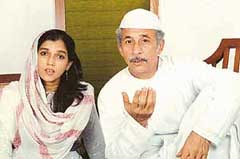 Ratna Pathak Shah and Naseeruddin Shah in �Ismat apa ke naam�