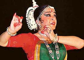 Odissi dancer Kiran Sehgal, weaves a magical spell at YPS, SAS Nagar, where she performed for SPIC MACAY