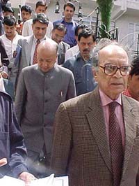 Union Minister for Tourism Jagmohan and Himachal Pradesh Chief Minister Virbhadra Singh at Shimla