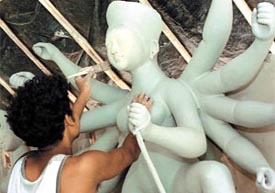 A GALA BEGINNING OF FESTIVE DAYS