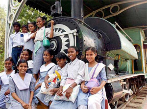 Schoolchildren from slum areas enjoy 'Fun Day'