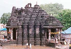 The Ambarnath temple in its full glory