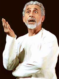 Naseeruddin Shah narrates one of the three stories that formed a part of his production, "Ismat Apa ke Naam", presented at Tagore Theatre