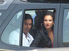 Actors starring in "Bride and Prejudice" arrive in Amritsar