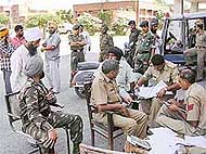 The police and the Army authorities make the case file of last night's blast