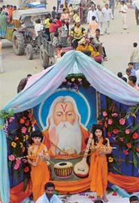A shobha yatra being taken out in Ludhiana 