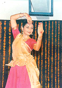 Kathak dancer Swati Sinha performs at Pracheen Kala Kendra, Sector 35, Chandigarh.