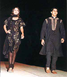 Models sashaying down the ramp on the occasion of Nazneen's special preview.