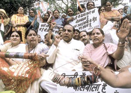 Delhi Pradesh Mahila Congress Committee activists demonstrating against the deteriorating law and order situation in the Capital.
