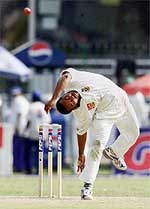 South African spinner Paul Adams bowls against Pakistan 