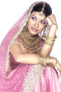 K's Mall Store is now offering a range of specially designed apparel for the wedding season.