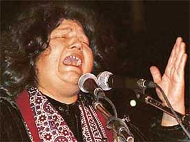 Donning a mystic�s mantle, Abida Parveen took the audience at Leisure Valley to a divine journey through her musical offerings of the verses of Sufi saints during the Sada-e-Sufi concert in Chandigarh on Thursday.
