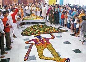 ISKCON devotees perform Govardhan and Annkut Puja at Hare Krishna Dham, Sector 36-B, Chandigarh