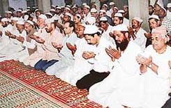 Muslims offer Isha Namaz on the start of Ramzan at Jama Masjid in Sector 20, Chandigarh