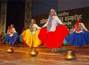 A state- level Haryana Day function being held in  Kurukshetra 