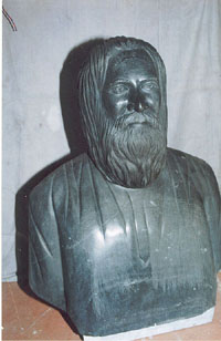 The bust of Bhalkoo, who helped British engineers in laying the Kalka-Shimla rail track