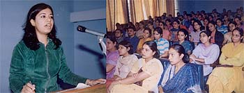 Aditi, a student, takes part in an inter-college elocution competition