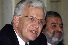 International Cricket Council (ICC) Chief Executive Malcolm Speed (L) and President Ehsan Mani 