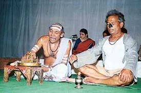 A scene from the play 'Ponga Pandit' staged by Habib Tanveer�s New Theatre Group