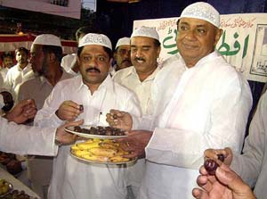 Former Prime Minister H. D. Deve Gowda at an Iftar party