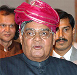 Prime Minister Atal Bihari Vajpayee speaks to journalists at an Iftar party hosted by Union Textile Minister Shah Nawaz Hussain 