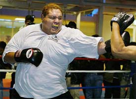 Hawaiian-born former sumo wrestler Taro Akebono works out in Tokyo 