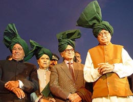Deputy Prime Minister L. K. Advani, Union Tourism Minister Jagmohan, Haryana Governor Babu Parmanand and Chief Minister O. P. Chautala at the inauguration of the Kurukshetra Utsav Geeta Jayanti Samaroh in Kurukshetra on Sunday evening