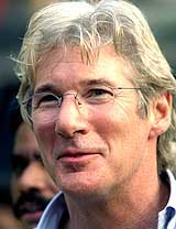 Richard Gere in a Mumbai red-light area in connection with events to increase AIDS awareness